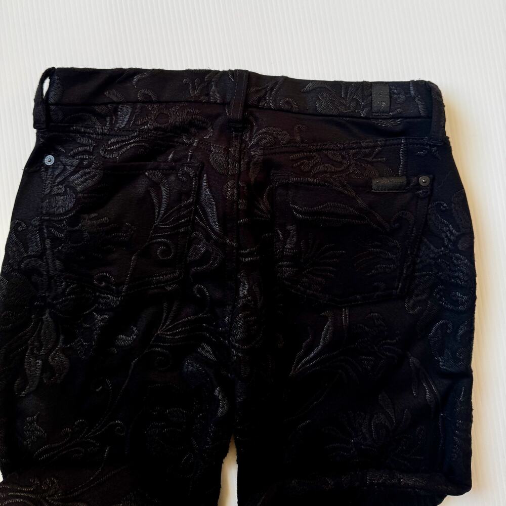 7 For All Mankind Gwenevere Black Floral Embroidered Jeans Pants Sz 29 Coquette - Picture 9 of 15